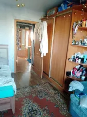 Доля 1/3 в праве общей долевой собственности на квартиру жилого назначения площадью 53 м², расположенную на 6 этаже по адресу: Российская Федерация, Иркутская область, г. Ангарск, мкр. 18-й, д. 4, кв. 238. Кадастровый номер: 38:26:040404:4269.