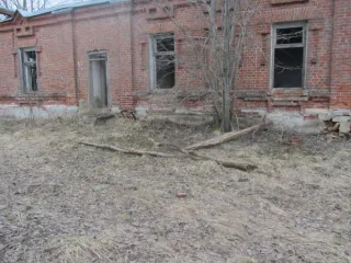 Нежилое здание 195,6 кв.м и земельный участок 4997 кв.м, Вологодская область Нежилое здание с кадастровым номером 35:25:0403003:37 площадью 195,6 кв.м., адрес объекта: Вологодская область, Вологодский район, Березниковский с/с, деревня Минино и земельный участок под ним с кадастровым номером…