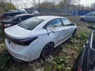Omoda C5 2024, 147 лс, 36000 км, требует восстановительного ремонта.