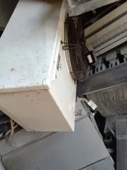 Оборудование тарного склада: Конвейер входящий, сушка, мойка, шкафы, приводы, шкаф управления, конвейер исходящий. Характеристики основных средств представлены на сайте ЕФРСБ в публикации об оценке №20167634 от 29.10.2025