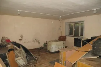 Нежилое помещение 584.8 кв.м по адресу: г. Таганрог, ул. Осипенко, 51. Назначение: нежилое, литер п/А, комнаты: 1-24, 5а, 6а, 6б, 16а, 26-28, этаж: подвал № 1. Кадастровый номер: 61:58:0003277:1199. Вид ограничений и обременений: согласно информационному извещению.