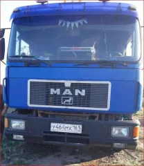 Грузовой тягач седельный MAN-19.422UL, 1992 года, VIN: WMAF02V693M158740, цвет синий.