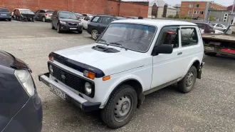 Автомобиль марки ВАЗ модель 212140 2012 г.в. VIN-номер XTA212140C2094585