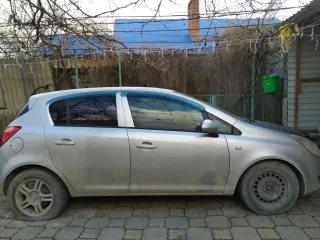 Автомобиль марки Opel модель Corsa 2009 г.в. VIN-номер W0L0SDL6894255877. Отсутствует электропитание, резина не держит давление в колесах. Пробег со слов должника около 300 000, ТС не эксплуатируется по техническим причинам. Является предметом залога.