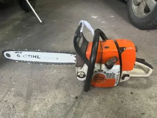 Бензопилы в ассортименте (согласно приложению). Проверка исправности имущества не проводилась. Товаросопроводительные документы не передавались. Погрузка и транспортировка имущества с места хранения осуществляется покупателем. Имущество продается в том виде, комплектности и состоянии, в каком оно…