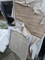 Бетонит (порошкообразное вещество серого цвета) – 1014,7 кг. Спортивные маты материал Эва желтого цвета 1 уп/20 шт. Изделия из натурального природного камня – 18 шт. Образцы плитки керамической – 4 шт. Бетонит (порошкообразное вещество серого цвета) – 1014,7 кг. Спортивные маты материал Эва желтого…