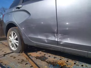 АМТС LADA VESTA, 2018 г.в., г/н Е853УМ21, VIN ХТАGFK110JY169411, цвет серый АМТС LADA VESTA, 2018 г.в., г/н Е853УМ21, VIN ХТАGFK110JY169411, цвет серый 
Вид транспорта: АМТС 
Год выпуска: 2018 
VIN номер: ХТАGFK110JY169411 
Марка: LADA VESTA 
Модель: LADA VESTA 
