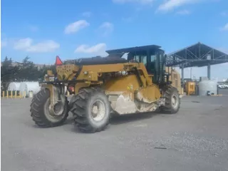 Каток дорожный Caterpillar CB54B, 2017 г.в., мощность двигателя 131,2 л.с, VIN: CATCB54BJS4P00307, ГРЗ 14РК9826.