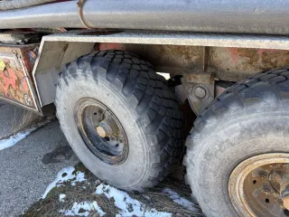 Полуприцеп цистерна UST 94651L 2013 VIN Z0V94651LDC000057 гос. номер АУ 4303 86, 1шт. Ознакомление с имуществом производится с момента публикации сообщения о продаже имущества и до окончания приема заявок по предварительной записи по телефону +7 (932) 247-42-95. Место ознакомления: Ханты-Мансийский…