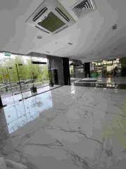 Нежилое помещение 220,1 кв.м Московская область Помещение нежилое, общей площадью 220,1 кв.м, кадастровый номер 50:20:0030117:691, местоположение: Московская область, р-н. Одинцовский, г. Одинцово, ул. Неделина, д. 6А (этаж 7).