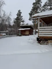 Здание 34,7 кв.м., земельный участок 1038 кв.м., Якутск. Здание с кадастровым номером 14:35:000000:2227, назначение: нежилое, общей площадью 34,7 кв.м., расположенное на земельном участке с кадастровым номером 14:36:106082:181, общей площадью 1038 кв.м. по адресу: Республика Саха (Якутия), г…