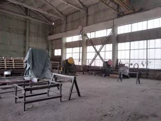 Здание нежилое кадастровый номер 71:30:000000:590, площадь 531,8 кв.м., Месторасположение: Тульская область, г.Тула, проезд Торховский, д.11;
Здание нежилое кадастровый номер 71:30:030913:262, площадь 1179,1 кв.м., Месторасположение: Тульская область, г.Тула, проезд Торховский , д.11 ;
1/2 доля в…