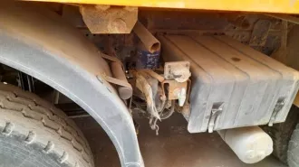 Грузовой самосвал Iveco, 2012 года выпуска, VIN X9H6633A0C7000011, ГРН Р360ВР96