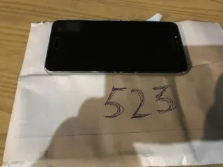 Телефоны, ноутбук, планшет, 16 штук. Имущество продается в том виде, комплектности и состоянии, в каком оно есть. За скрытые дефекты имущества продавец ответственности не несет. Проданное имущество обмену и возврату не подлежит.