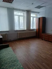 Помещение 45.8 кв.м, Салават, Башкортостан. Объект аренды, площадь 45,80 кв.м., номера помещений на поэтажном плане: 2 этаж, помещения № 7, 8, адрес (местонахождение) объекта: Республика Башкортостан, г. Салават, б-р. Юлаева, д. 18, строение а. Год ввода в эксплуатацию: не указан. Вид ограничений и…