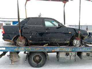 ЛАДА Приора 2011 года, VIN XTA217030B0306427. Цвет сине-черный. Государственный регистрационный знак отсутствует. Автомобиль длительное время не эксплуатировался и не подвергался обслуживанию. Состояние автомобиля неизвестно. Проверка исправности имущества не проводилась. Погрузка и транспортировка…