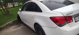 Chevrolet Cruze, 2012 года, 109 лс, 171000 км, легковой автомобиль, цвет белый, VIN: XUFJF696JC3084846, г/н: Е144ОО53.