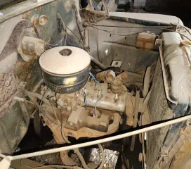 Автомобиль ГАЗ52-01 1991гв. Рег №Р032ОЕ 26 и автомобиль ГАЗ 53Б 1978гв. Рег №Р258ОЕ26 и автомобиль ГАЗ53Б 1971гв. Рег №Р324ТХ 26 (автомобили в нерабочем состоянии, не везде имеются VIN №).