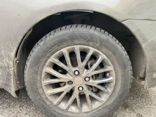 Toyota Corolla 2004 Легковой автомобиль, марка: Тойота Королла, год изготовления: 2004, цвет: серый, VIN: SB1KZ22E60E082553, ПТС: 70 МР 717791, г/н: М398 ОВ142, шасси (рама) № отсутствует, экологический класс: не установлено, разрешенная максимальная масса 1670 кг, масса без нагрузки 1255 кг, вид…