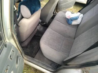 Daewoo Nexia 2005 года, 85 л.с., пробег 450000 км. VIN: XWB3D31UD5A030564, седан, серебристый цвет, механическая коробка передач. Имеет внешние повреждения: потертости, царапины, вмятины, очаги коррозии на кузове, трещины и сколы стекол. Со слов должника, двигатель неисправен. По данным ГИБДД…