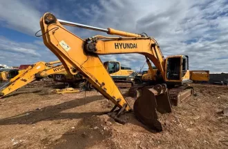 Hyundai R300LC-9S, 2015 года выпуска, номер рамы HHKHZ810PE0001267, ГРЗ 5799НТ77. Отсутствуют ключи, техника разукомплектована, годные остатки. Ознакомление с имуществом производится по адресу: Российская Федерация, Республика Саха (Якутия), Мирнинский район, Ботуобуйинский наслег…