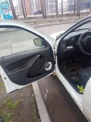 Lada Granta 2016, 82 лс, 123000 км, марка/модель LADA 219110 LADA GRANTA, год выпуска 2016, VIN XTA219110GY226359, регистрационный знак О934НТ58, цвет белый, пробег 122483 км, местонахождение г. Пенза, документы в порядке, ключ один, состояние зажигания не очень, заклинило помпу и оборвало ремень…
