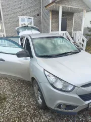 Hyundai IX35 2.0 GL AT 2011 легковой автомобиль марки: HYUNDAI, модели: IX35 2.0 GL AT, год выпуска: 2011 г., идентификационный номер (VIN): TMAJT81BBCJ219890. В залоге у ПАО «Совкомбанк». Ознакомиться с документами, порядком, сроками и условиями продажи имущества должника, характеристиками…