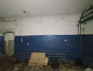 Нежилые помещения цокольного этажа пятнадцатиэтажного жилого здания, расположенного по адресу: Республика Башкортостан, г. Уфа, Ленинский район, ул. Карла Маркса, 53. Площадь объекта: 96,3 кв.м. Этаж / этажность: цоколь / 15. Прочие характеристики, техническое состояние: высота помещений: 3м…