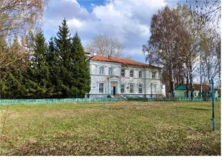 Здание 607,9 м², Республика Мордовия, с кадастровым номером 13:02:0213001:198, по адресу: Российская Федерация, Республика Мордовия, м.р-н Атюрьевский, с.п. Стрельниковское, с. Стрельниково, ул. Садовая, д. 12. Количество подземных этажей: 0. Вид ограничений и обременений: включен в реестр объектов…