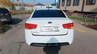 KIA CERATO 2010, 2010 г.в. VIN:KNAFU411BB5899614. В залоге у АО «ТБанк». Марка(модель):КИА ЦЕРАТО Год выпуска: 2010 VIN:KNAFU411BB5899614 Цвет: темно-вишневый Тип ТС: легковой седан Категория ТС: В/М1 Экологический класс: четвертый Технически допустимая макс. масса, кг 1720 Масса в снаряженном…