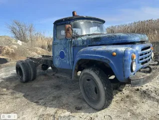 КЗИЛ 130 ДС39Б, 1984 г.в., номер двигателя 237403, бывший в эксплуатации, в разукомплектованном состоянии, с видимыми повреждениями, дефектами, возможны скрытые повреждения и дефекты. Имущество продается в том виде, комплектности и состоянии, в каком оно есть у продавца. За скрытые дефекты…