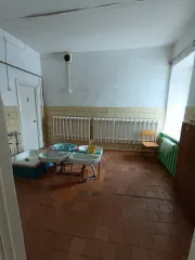 Склад 41,9 кв.м и соц.-реаб. центр 1093,6 кв.м, участок 4906 кв.м, Вологодская обл. Недвижимое имущество, расположенное по адресу: Российская Федерация, Вологодская область, Сямженский р-н, д. Ногинская, ул. им. Поспелова, д. 9. Склад, кадастровый номер 35:13:0102005:616, назначение: нежилое…