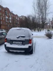 Ford Escape 2005, 153 л.с., 250000 км, полный привод, АКПП, VIN: 1FMCU92Z05KE15781, цвет серый. Ход автомобиля не проверялся. Возможно наличие скрытых недостатков.