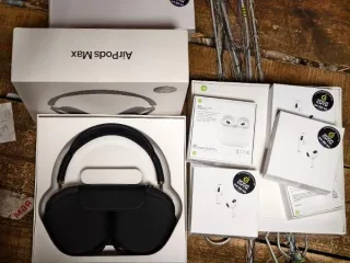 Бытовая электроника: зарядные устройства, колонки JBL, T&G, наушники Apple, Marshall, Samsung, смарт-часы, фены Dyson, устройства для зарядки аккумуляторов телефонов от сети переменного тока, производство Китай, марка Magnetic Charger, модель WCH-PMI-MGSF (2 шт.). Расчёска (большая массажная щетка…