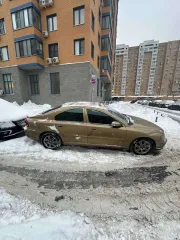 Volvo S60 2007 легковой автомобиль, марка: Volvo, модель: S60, год изготовления: 2007, цвет: золотистый, VIN: YV1RS614982678342, вид собственности: индивидуальная. Особенности тех. состояния: вмятина на правом переднем крыле