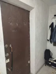 Квартира 2 комнатная с кадастровым номером 52:18:0050165:1506, общей площадью 45,9 кв.м. расположенная на 6 этаже многоквартирного жилого 9 этажного дома по адресу: г. Нижний Новгород, Ленинский район, ул. Снежная, д. 25, корп. 1, кв. 203.