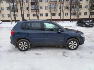 Volkswagen Tiguan, 2013 года, 170 лс, 211000 км, полный привод, АКПП, транспортное средство (автомобиль), марка, модель VOLKSWAGEN TIGUAN, 2013 г.в., VIN XW8ZZZ5NZEG111538, наименование – легковой, модель, № двигателя CAW 191687, цвет – темно-синий, мощность двигателя – 170 л.с., тип двигателя –…