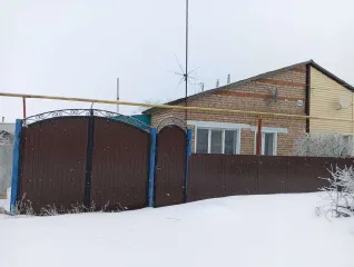 Оренбургская область, г. Абдулино, ул. Оренбургская, д.64, кв.1. Помещение (квартиры), кадастровый номер: 56:36:0102016:451, общая площадь 79,3 кв. м. Земельный участок, кадастровый номер: 56:36:0102016:830, виды разрешенного использования: блокированная жилая застройка (код 2.3), (группа 2)…