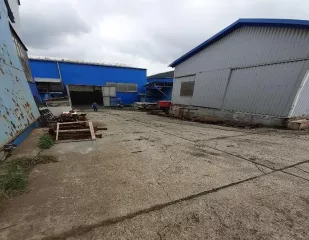 Земельный участок площадью 38493 кв.м. с к/н 23:26:0205000:249 по адресу: Краснодарский край, р-н Северский, пгт. Афипский (промзона) с расположенным на нем профильным забором и молниеотводом. Полный перечень имущества опубликован на сайте ЕФРСБ и на сайте электронной площадки АО «НИС».