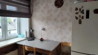 Квартира 59.6 кв.м. Ленинск-Кузнецкий Кемеровская область квартира, общая площадь 59.6 кв.м., расположенная по адресу: 652507, Кемеровская область, г. Ленинск-Кузнецкий, ул. Григорченкова, д. 1, кв. 57, кадастровый номер 42:26:0301001:17276 ознакомиться с предметом торгов, документами, порядком…