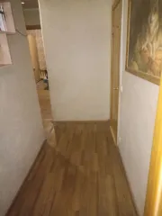 Двухкомнатная квартира 51.7 кв.м, расположенная на первом этаже жилого дома по адресу: Тюменская область, г. Тюмень, ул. Тимуровцев, д. 32, кв. 27. Кадастровый номер 72:23:0104002:1827. С имуществом можно ознакомиться с момента публикации сообщения о торгах и до окончания периода приема заявок по…