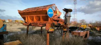Пескоразбрасыватель ДМ-2810