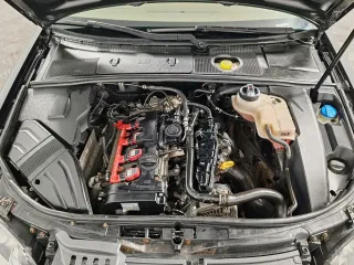 Audi A4 2.0T Quattro, 2008 VIN WAUDF78EX8A033955.