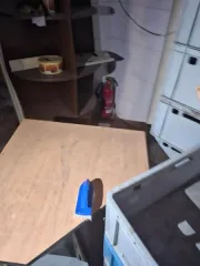 Оборудование для пивоварения и общепита: баллон CO2 9 штук, баллон CO2 10 литров 5 штук, весы MIDL P 150 1 штука, колонка Cobra Bashnya Ulyanovsk на 2 пр. 3 штуки, компрессор SK 175 1 штука, электропарогенераторная установка Geyzer OS 1 штука, холодильная камера KKh 4U 1 штука, танк пивной 17 штук…