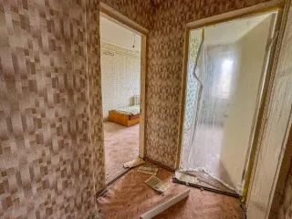Земельный участок 654,99 кв.м и нежилое здание 85,4 кв.м, Орловская область. Земельный участок площадь 654,99 кв.м., с расположенным на нем зданием 85,4 кв.м. по адресу: Российская Федерация, Орловская область, м.р-н Болховский, с.п. Злынское, д. Татинки, ул. Каштановая, д.1. Объект 1. Земельный…