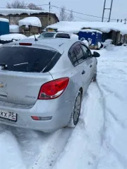 Chevrolet Cruze, 2012 года, 109 лс, АКПП, автомобиль марки Chevrolet KL1J CRUZE, 2012 года выпуска, VIN XUFJA686JC3064430, г.р.з. М970КХ35, цвет серебристый металлик