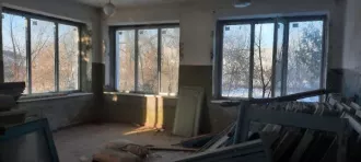 Нежилое здание с кадастровым номером 61:06:0060209:131 площадью 375,2 кв. м., расположенное по адресу: Ростовская область, Веселовский р-н, х. Красное Знамя, пер. Школьный, 7 иземельный участок с кадастровым номером 61:06:0060209:12 площадью 5600 кв. м., расположенный по адресу: Ростовская область…