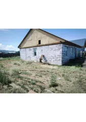 Жилой дом 147,4 м² кад. № 17:13:0401089:414, Земельный участок 800 м² кад.№ 17:13:0401089:280, адрес: РОССИЯ, Республика Тыва, Улуг-Хемский район, г. Шагонар, ул. Песчанная, д.4. Объект может быть приобретен с использованием заемных средств ПАО Сбербанк