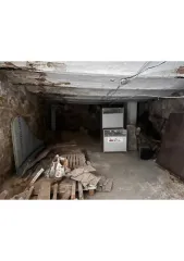 Нежилое помещение 180.9 кв.м, Ростовская область. Комнаты №№ 1, 2, 2а, 3, 4, общей площадью 180,9 кв.м. Расположено в подвале 3-этажного дома. Литер А. Назначение: нежилое. Тип этажа, на котором расположено помещение: Подвал № 1. Кадастровый номер: 61:44:0031521:117, расположенное по адресу…