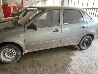 Lada Granta, 2012 года, 87 лс, 243394 км, VIN XTA219000C0056707, Н628СХ 102, заводится, электрооборудование работает, аккумуляторная батарея разряжена, кузов и детали в неудовлетворительном состоянии: имеется ржавчина (пороги, крылья), мелкие царапины, потертости, следы эксплуатации, отсутствуют 3…